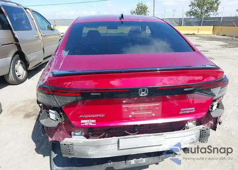 2024 Honda Accord Hybrid Sport z USA, uszkodzony, nr VIN 1HGCY2F53RA036195